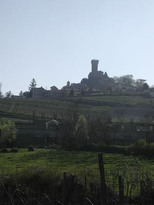 Oltrepò, castello di Cigognola